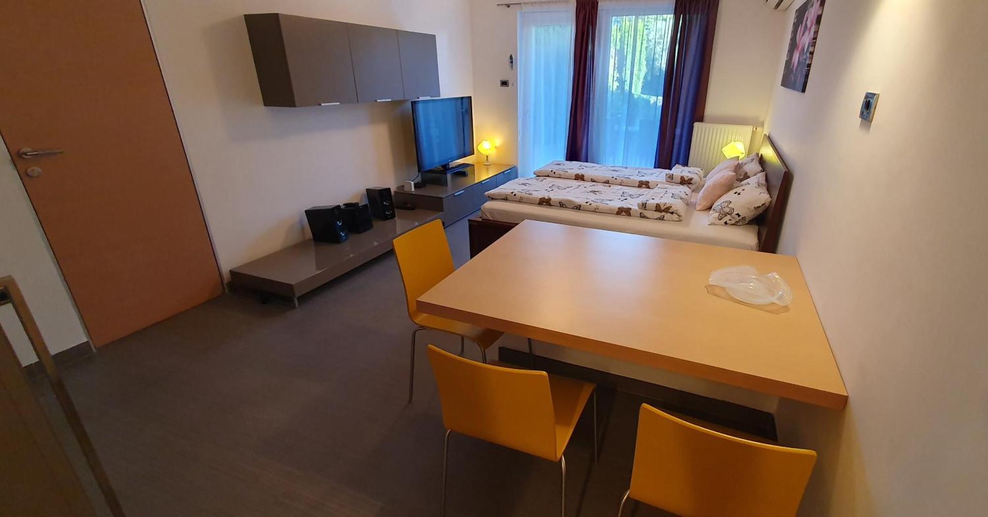 Cypress Garden Apartamento Portorož Exterior foto